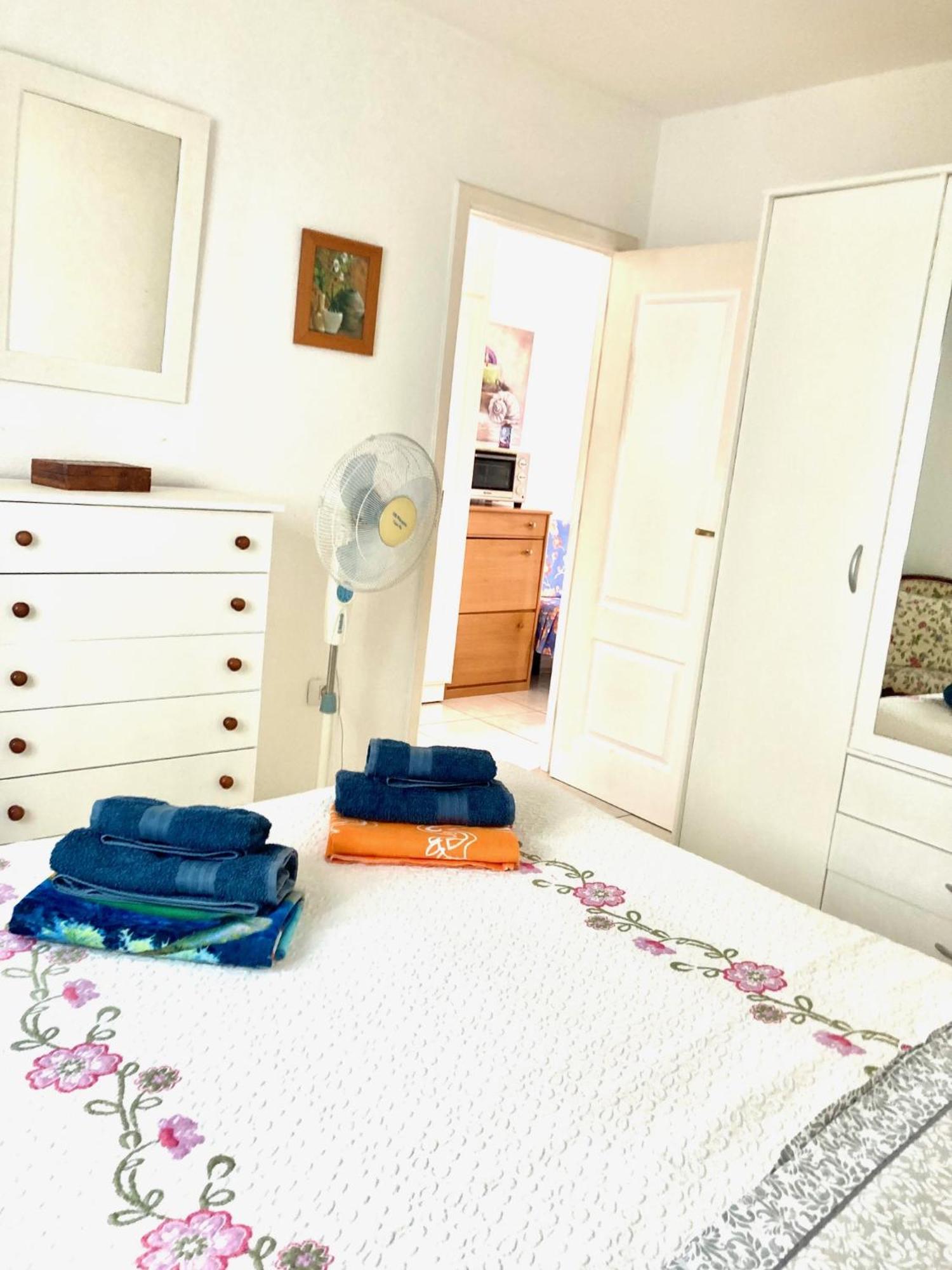 Apartamento En Primera Linea De Playa, Centrico, Tranquilo ปลายาเดลาสอเมริกาส ภายนอก รูปภาพ