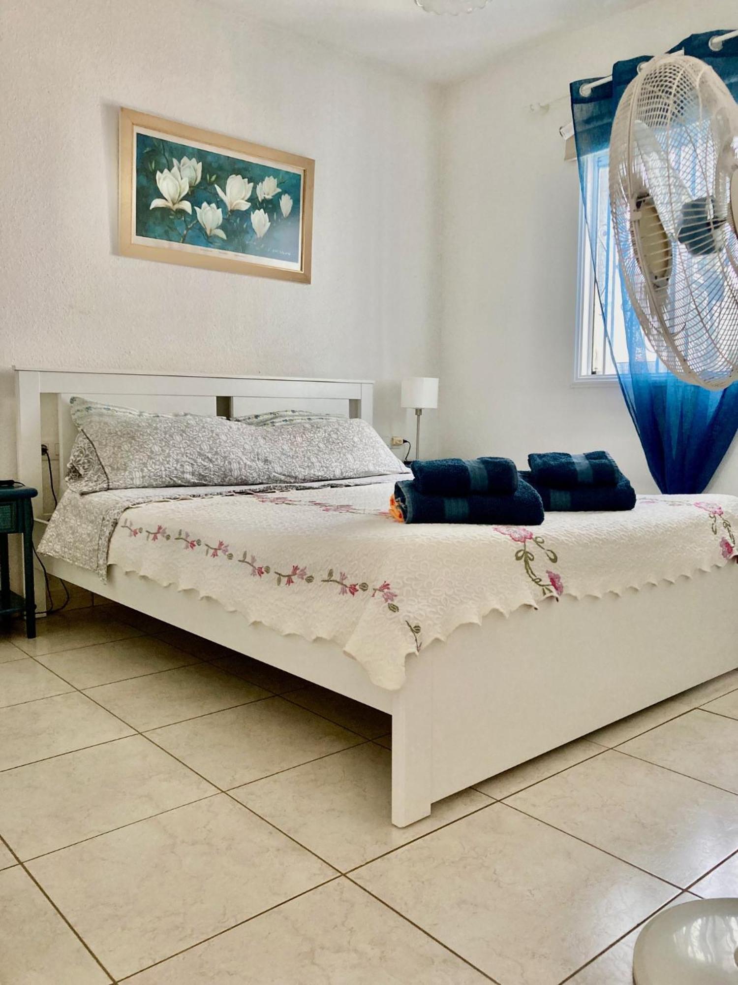 Apartamento En Primera Linea De Playa, Centrico, Tranquilo ปลายาเดลาสอเมริกาส ภายนอก รูปภาพ